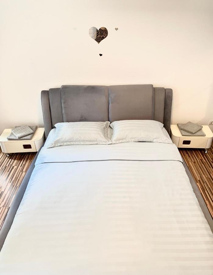 Sunny Central Apartments Suceava Dış mekan fotoğraf